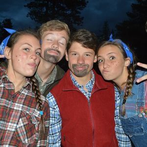 Meet your Posher, Beau